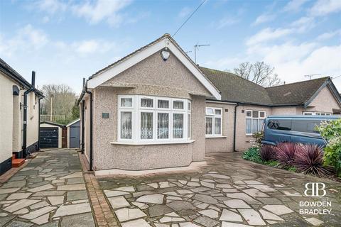 2 bedroom semi-detached bungalow for sale
