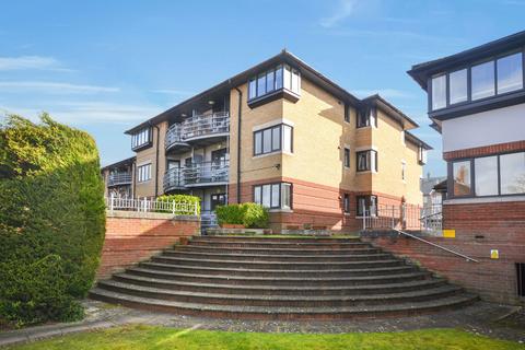 Station Street, Saffron Walden 2 bed flat for sale