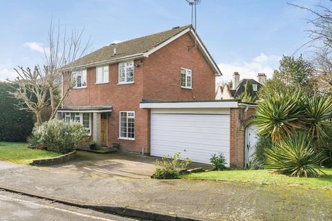 West Hill Road, Woking GU22 4 bed house for sale