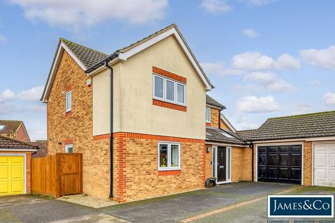The Poplars, Dunmow 4 bed detached house for sale