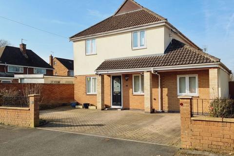 Estcourt Close, Gloucester, GL1 3LP 4 bed detached house for sale