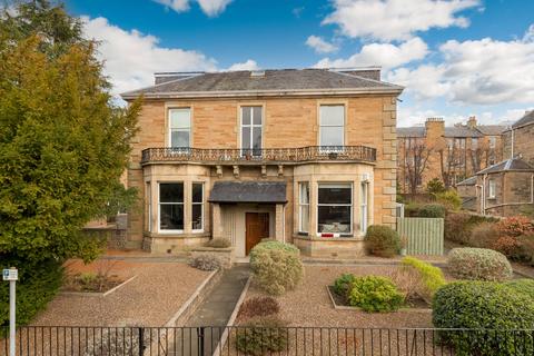 Merchiston Park, Edinburgh EH10 2 bed flat for sale