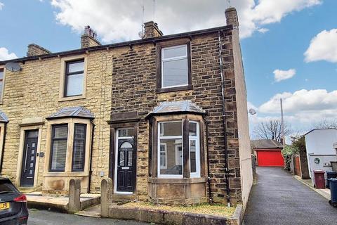 Fox Street, Clitheroe, BB7 2AQ 3 bed end of terrace house for sale