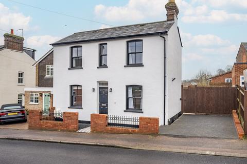 Necton Road, St. Albans AL4 3 bed detached house for sale