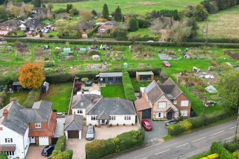 Stag Lane, High Wycombe HP15 4 bed detached house for sale