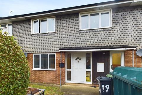 Oatfield Road, Frampton On Severn 3 bed terraced house for sale