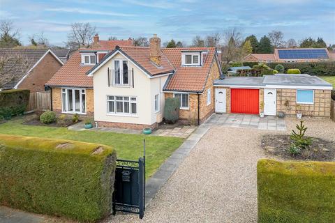 Willow Park Road, Wilberfoss, York... 4 bed detached bungalow for sale