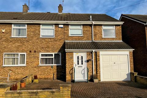4 bedroom semi-detached house for sale