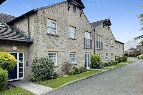 Redfield Croft, Leigh 2 bed apartment for sale