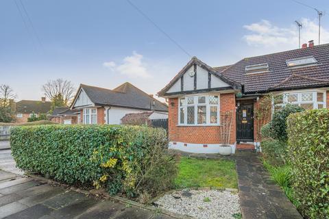 Hereford Gardens, Pinner, Middlesex 3 bed bungalow for sale