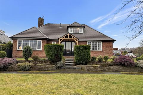 Moorway, Heswall, Wirral 3 bed detached bungalow for sale