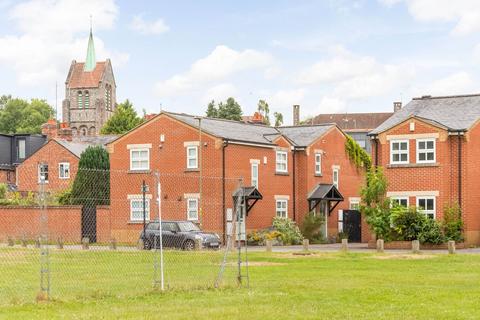 Meadow Lane, Iffley Fields, Oxford 3 bed semi