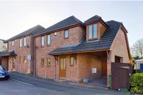 Church Road, Southampton 3 bed detached house for sale