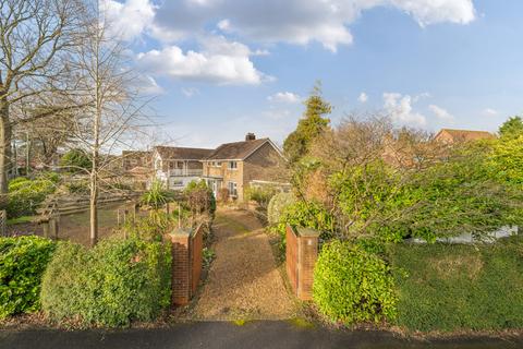 Woodlands Avenue, Emsworth, Hampshire 4 bed detached house for sale