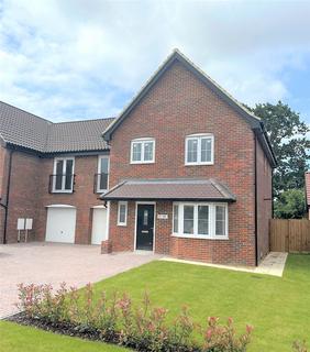 The Paddocks, Blofield Heath, Norfolk 4 bed semi