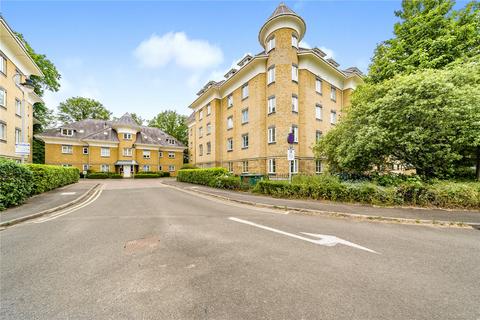 Century Court, Woking, Surrey, GU21 2 bed apartment for sale