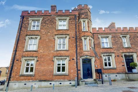Langhorne Street, Woolwich, London, SE18 1 bed flat for sale