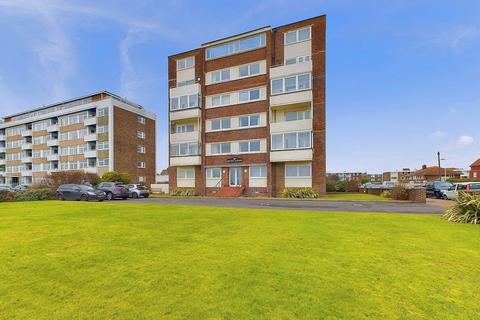 Quinta Carmen, Seaview Road... 2 bed flat for sale