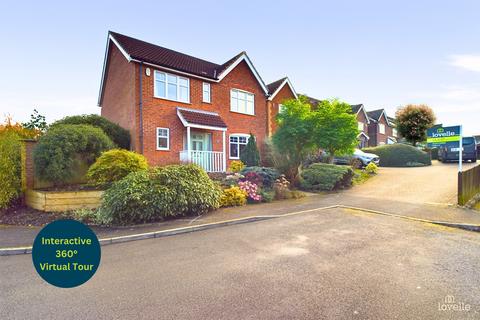Riverbank Rise, North Lincolnshire DN18 4 bed detached house for sale