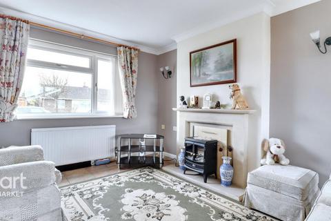 Stowmarket IP14 3 bed bungalow for sale