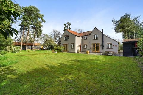 Colchester Road, Ardleigh... 4 bed detached house for sale