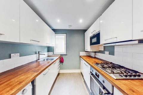 Mortimer Road, Kensal Rise, London 2 bed flat for sale