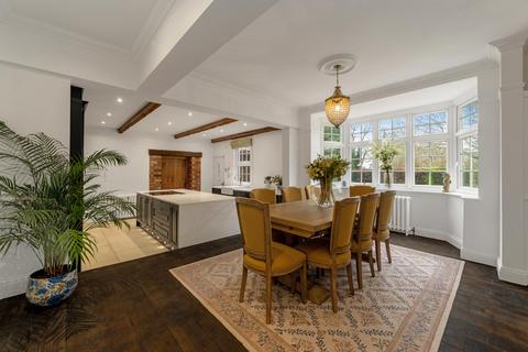 Hillmorton, Rugby, Warwickshire 7 bed character property for sale