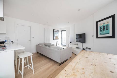 The Watergarden Apartments, Sceptre... 2 bed flat for sale