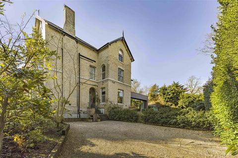Groby Road, Altrincham WA14 5 bed semi