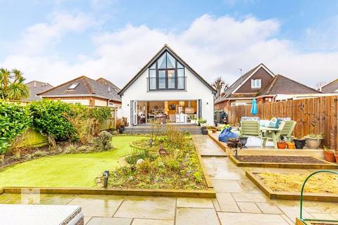 Saxonbury Road, Southbourne, BH6 5 bed detached bungalow for sale