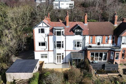 Caldy Road, West Kirby, Wirral... 1 bed apartment for sale