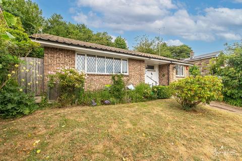 Chatsworth Avenue, Shanklin 3 bed detached bungalow for sale