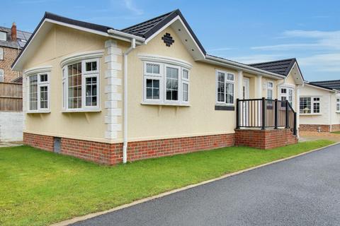 Cathedral View, North Road, Ripon 2 bed park home for sale