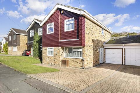 Highwoods Drive, Marlow Bottom 4 bed house for sale