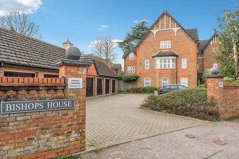 Reynolds Road, Beaconsfield, HP9 2 bed flat for sale