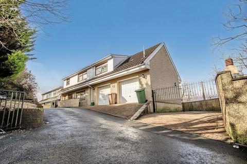 The Boot, Hengoed CF82 4 bed detached house for sale