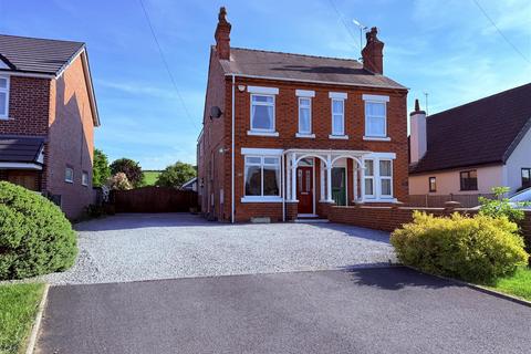 House, Land & Stables in Calverton 3 bed semi