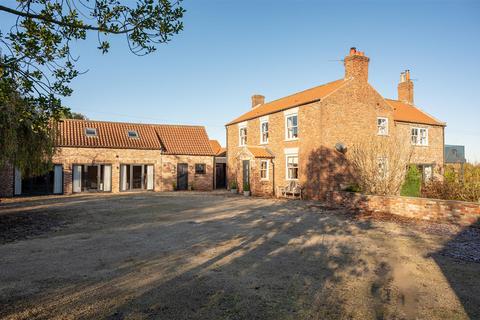 Birker Lane, Wilberfoss, York YO41 5RP 6 bed detached house for sale