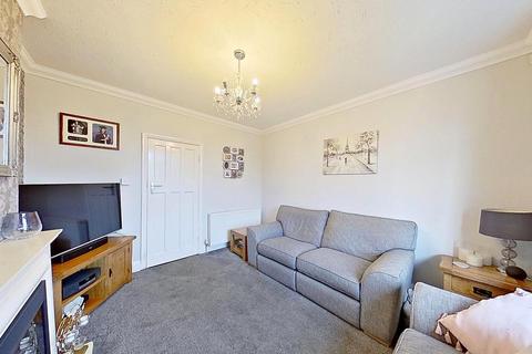 Sandown Drive, Herne Bay, CT6 8QH 3 bed semi