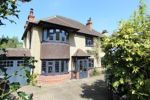 Lackford Road, Chipstead 4 bed detached house for sale