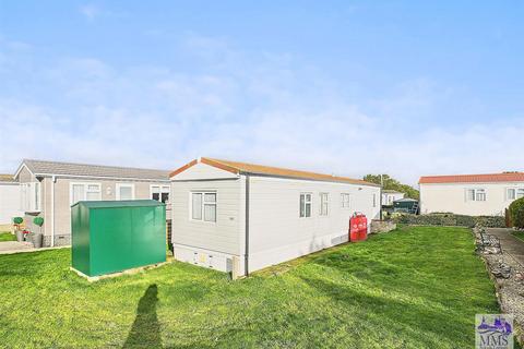 Kingsmead Park, Allhallows, Rochester 1 bed park home for sale