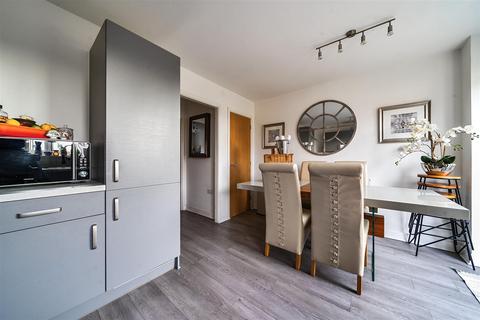 Star Lane, Margate 2 bed terraced house for sale