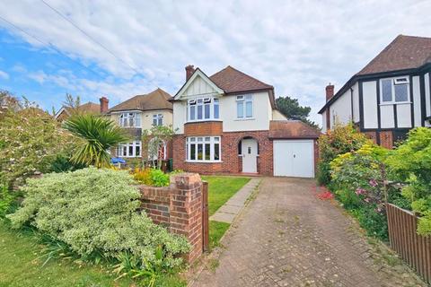 North Way, Maidstone 3 bed detached house for sale