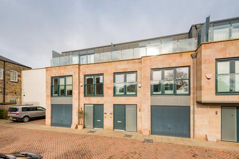 3 Minto Mews, Newington, Edinburgh... 4 bed townhouse for sale