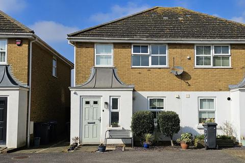 Goodwin Close, Deal CT14 3 bed semi