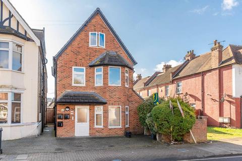 Hindes Road, Harrow on the Hill... 1 bed flat for sale