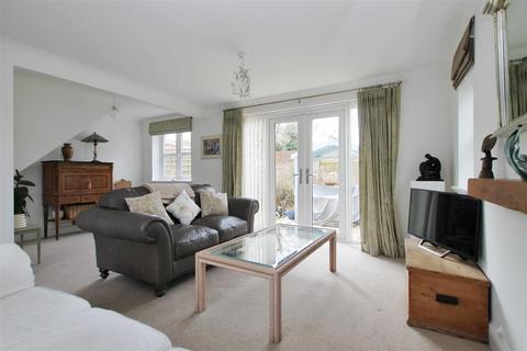 Beechworth Road, Havant PO9 3 bed detached house for sale