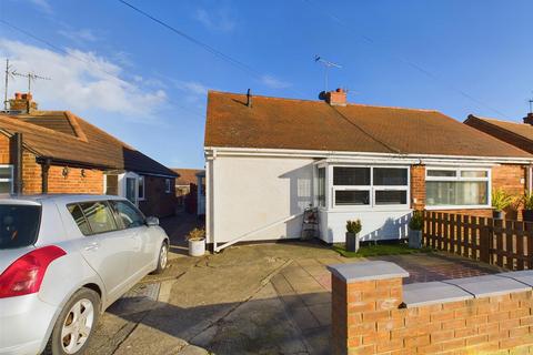 2 bedroom semi-detached bungalow for sale
