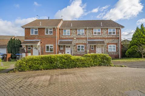 Hodges Close, Bagshot, Surrey, GU19 3 bed terraced house for sale