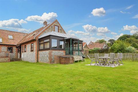 Home Farm Rise, Weybourne, Holt 3 bed barn conversion for sale